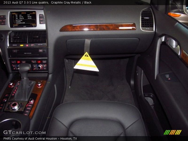 Graphite Gray Metallic / Black 2013 Audi Q7 3.0 S Line quattro