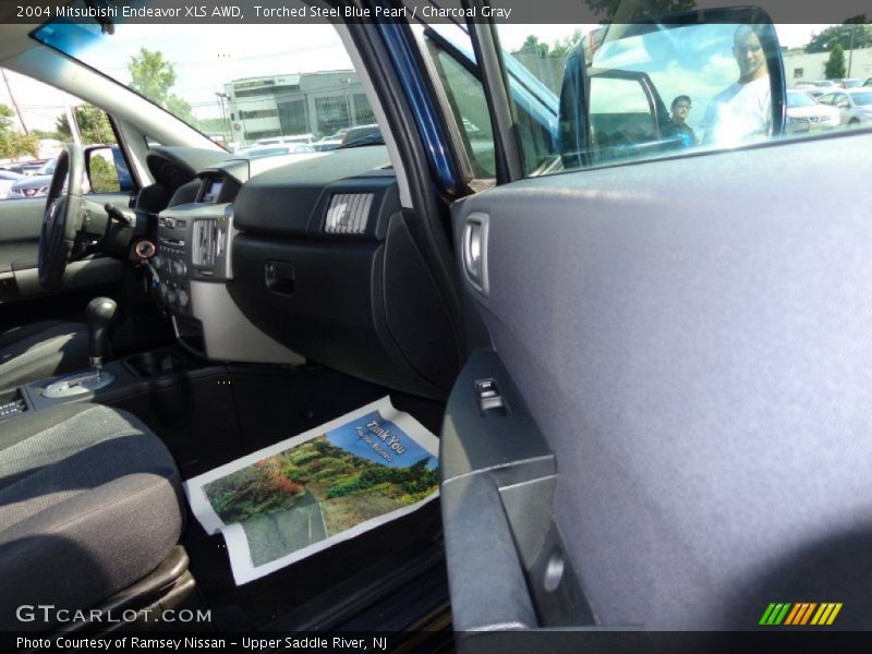 Torched Steel Blue Pearl / Charcoal Gray 2004 Mitsubishi Endeavor XLS AWD