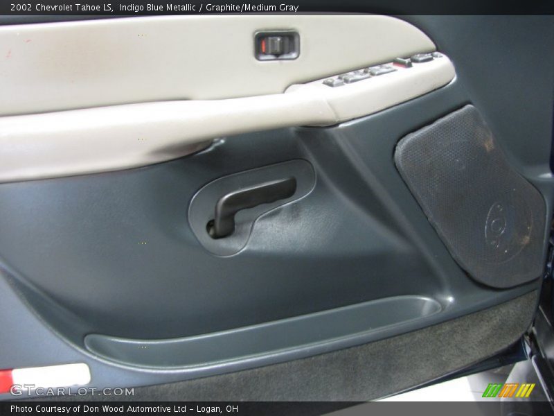 Indigo Blue Metallic / Graphite/Medium Gray 2002 Chevrolet Tahoe LS