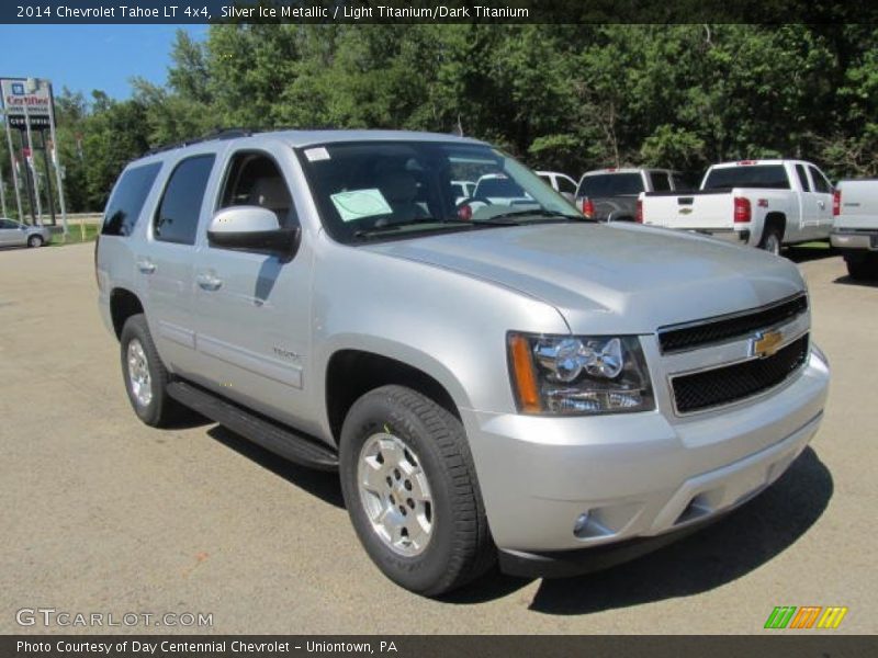 Front 3/4 View of 2014 Tahoe LT 4x4