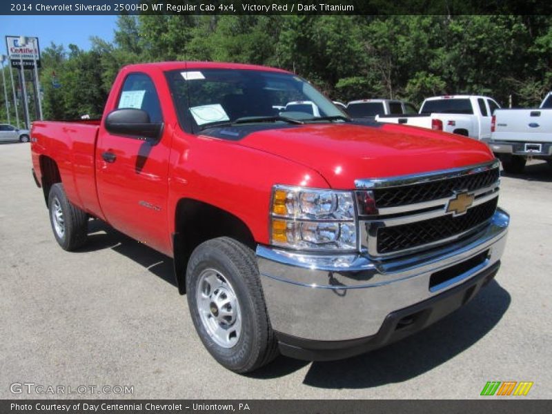 Front 3/4 View of 2014 Silverado 2500HD WT Regular Cab 4x4