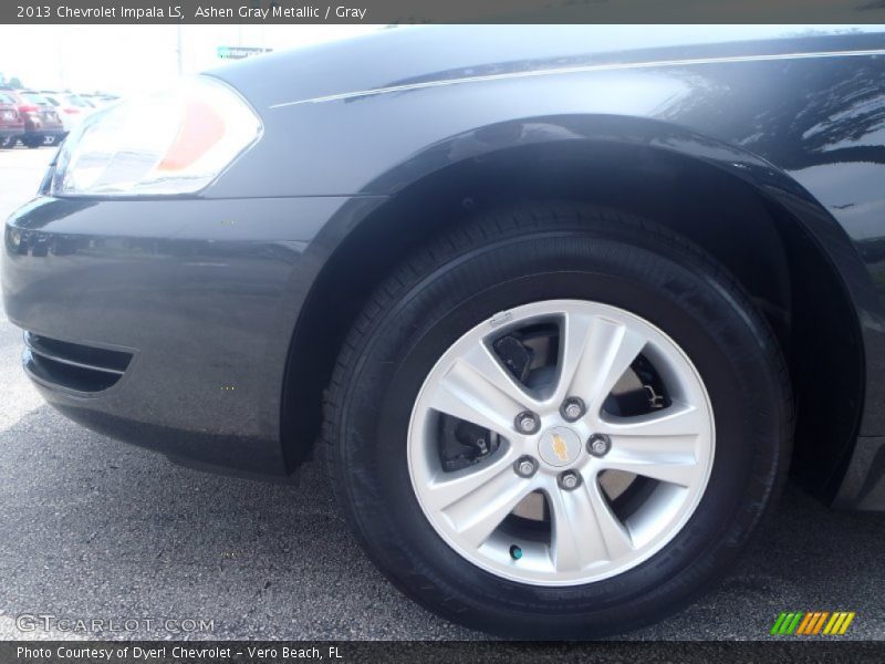 Ashen Gray Metallic / Gray 2013 Chevrolet Impala LS