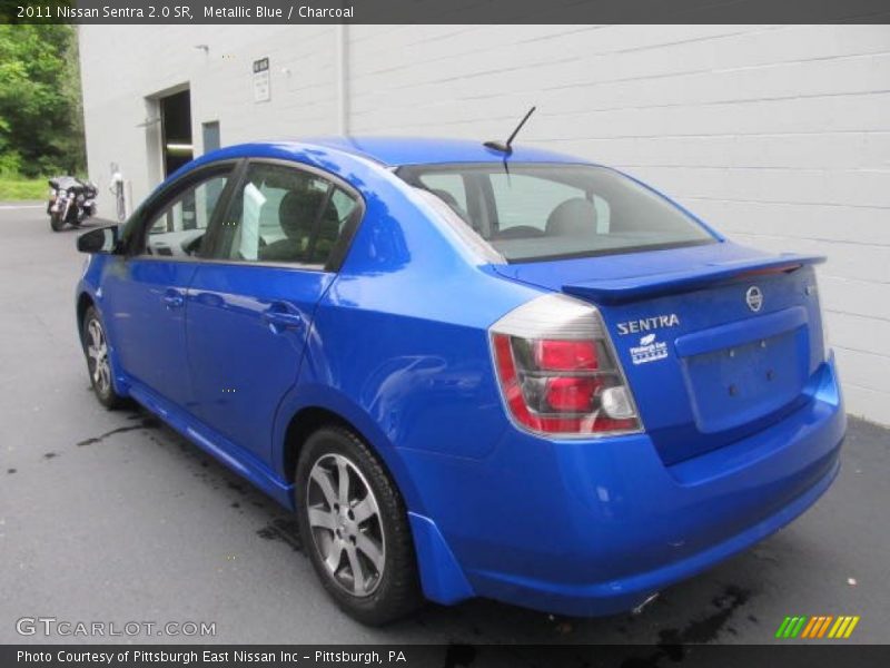 Metallic Blue / Charcoal 2011 Nissan Sentra 2.0 SR