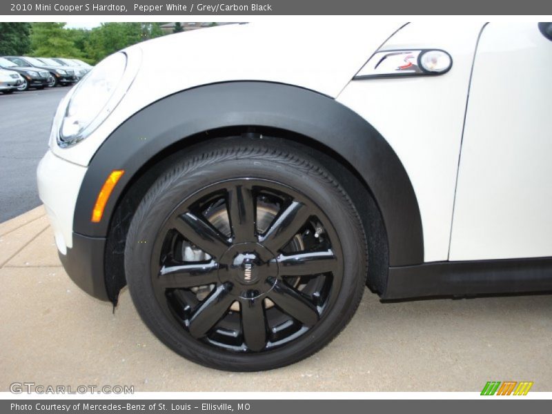 Pepper White / Grey/Carbon Black 2010 Mini Cooper S Hardtop