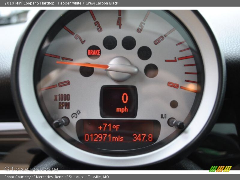 Pepper White / Grey/Carbon Black 2010 Mini Cooper S Hardtop