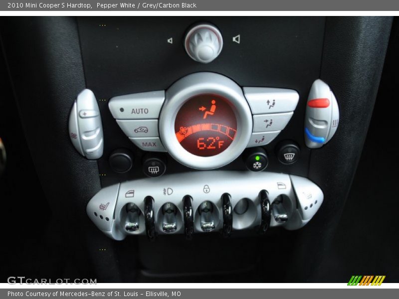 Pepper White / Grey/Carbon Black 2010 Mini Cooper S Hardtop