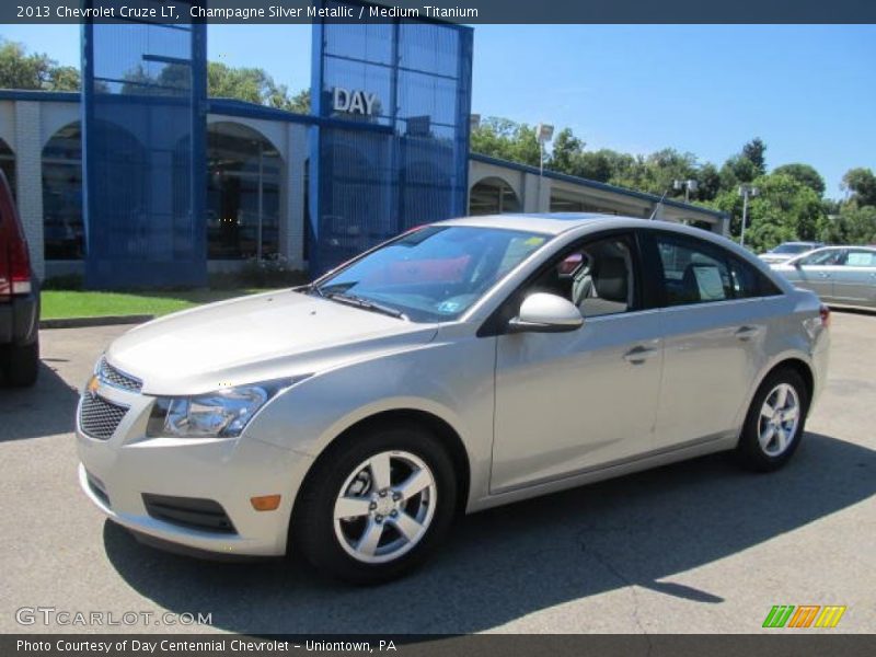 Champagne Silver Metallic / Medium Titanium 2013 Chevrolet Cruze LT