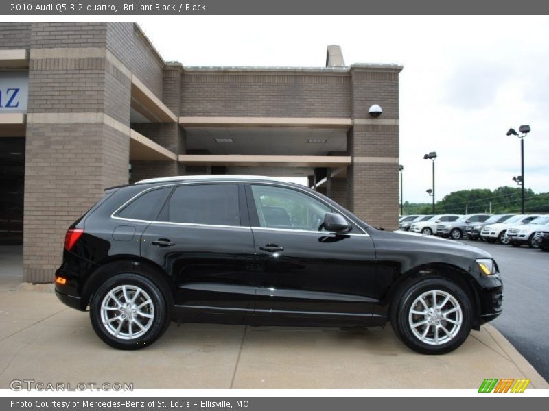 Brilliant Black / Black 2010 Audi Q5 3.2 quattro
