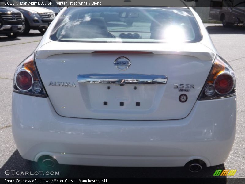 Winter Frost White / Blond 2011 Nissan Altima 3.5 SR