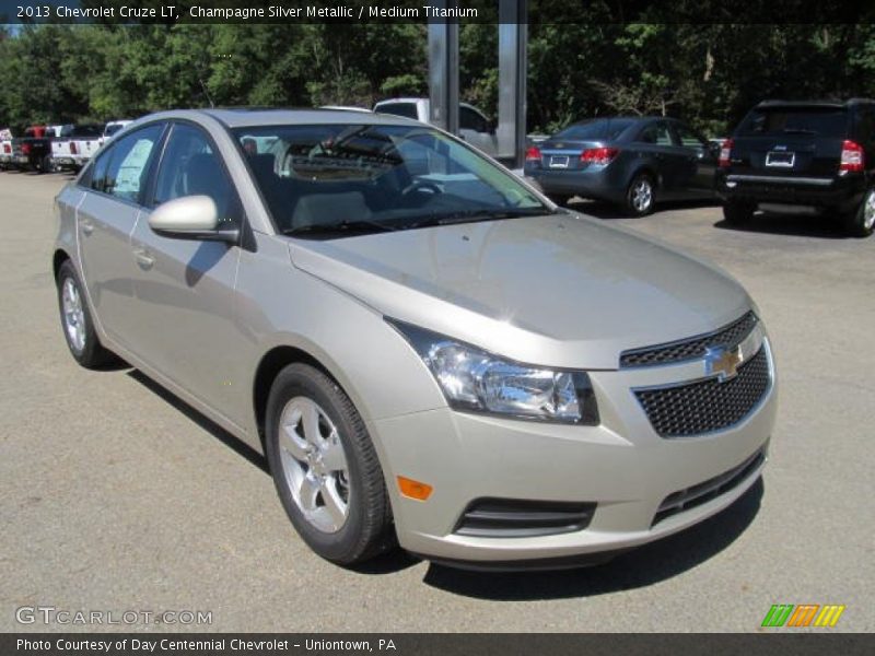 Champagne Silver Metallic / Medium Titanium 2013 Chevrolet Cruze LT