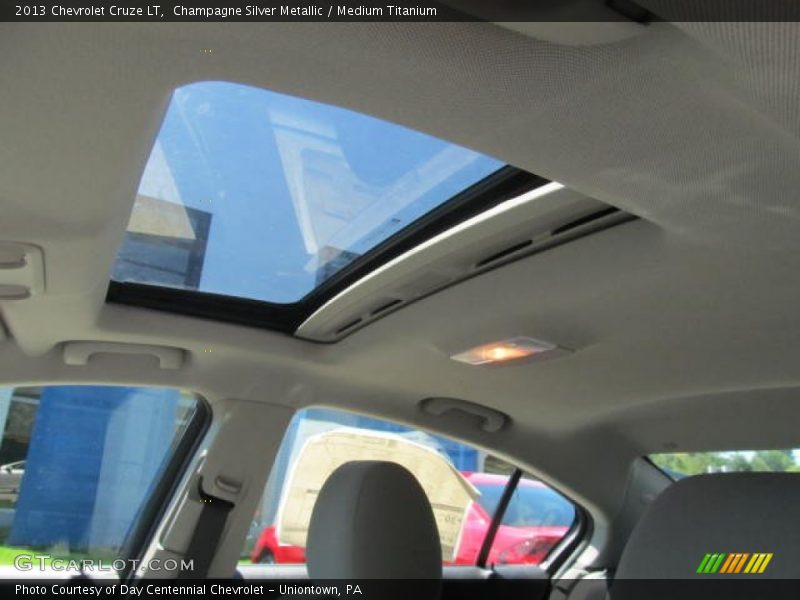 Champagne Silver Metallic / Medium Titanium 2013 Chevrolet Cruze LT
