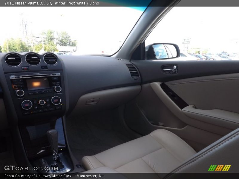 Winter Frost White / Blond 2011 Nissan Altima 3.5 SR