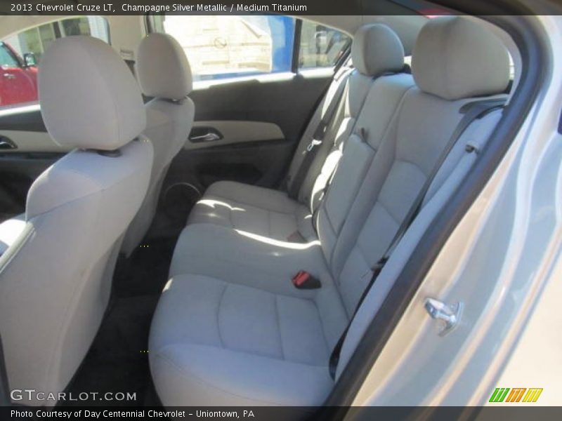 Champagne Silver Metallic / Medium Titanium 2013 Chevrolet Cruze LT