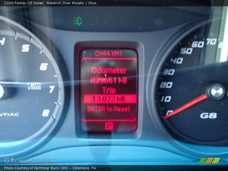 Maverick Silver Metallic / Onyx 2009 Pontiac G8 Sedan