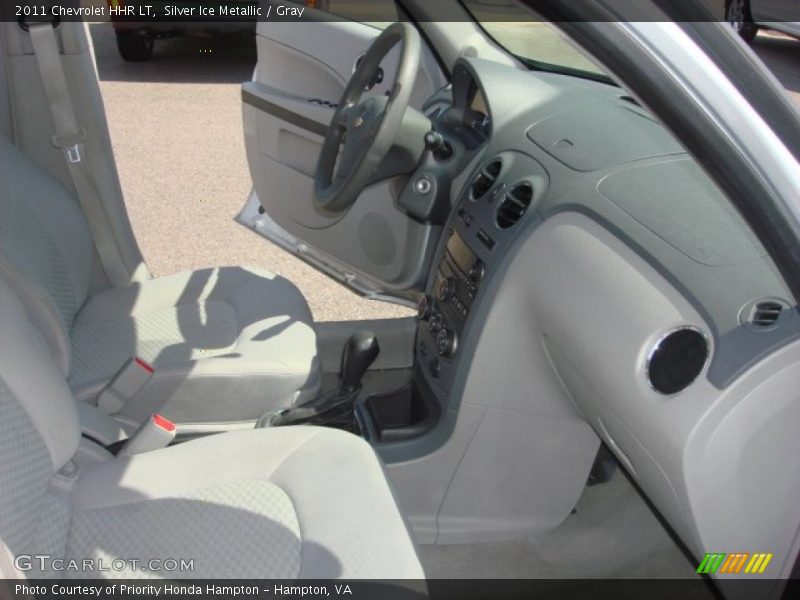Silver Ice Metallic / Gray 2011 Chevrolet HHR LT
