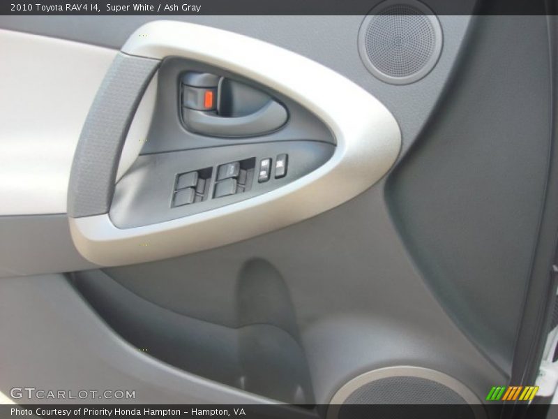 Super White / Ash Gray 2010 Toyota RAV4 I4