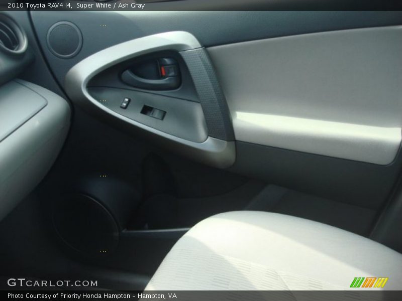 Super White / Ash Gray 2010 Toyota RAV4 I4