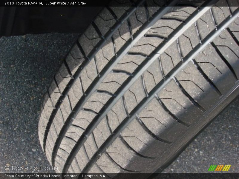 Super White / Ash Gray 2010 Toyota RAV4 I4