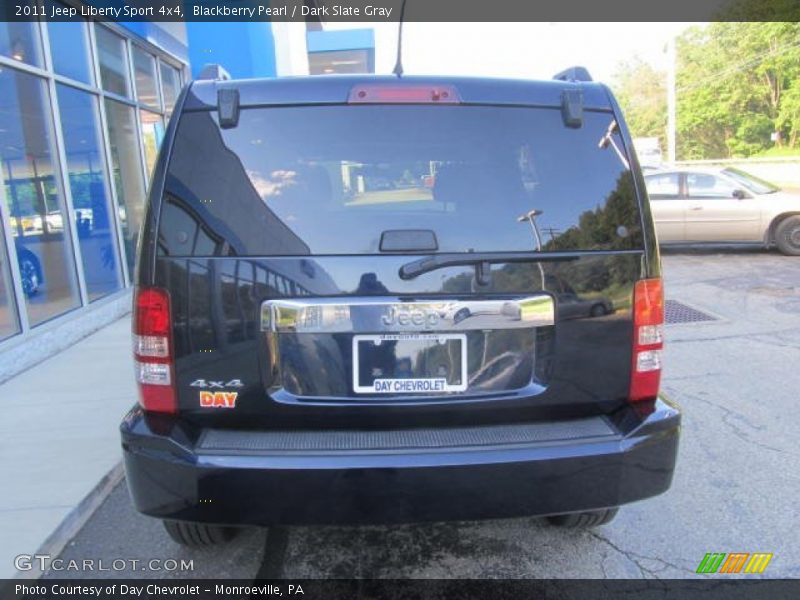Blackberry Pearl / Dark Slate Gray 2011 Jeep Liberty Sport 4x4