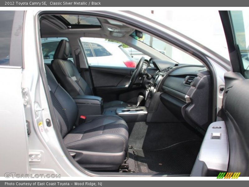 Classic Silver Metallic / Black 2012 Toyota Camry SE