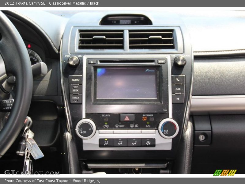 Classic Silver Metallic / Black 2012 Toyota Camry SE