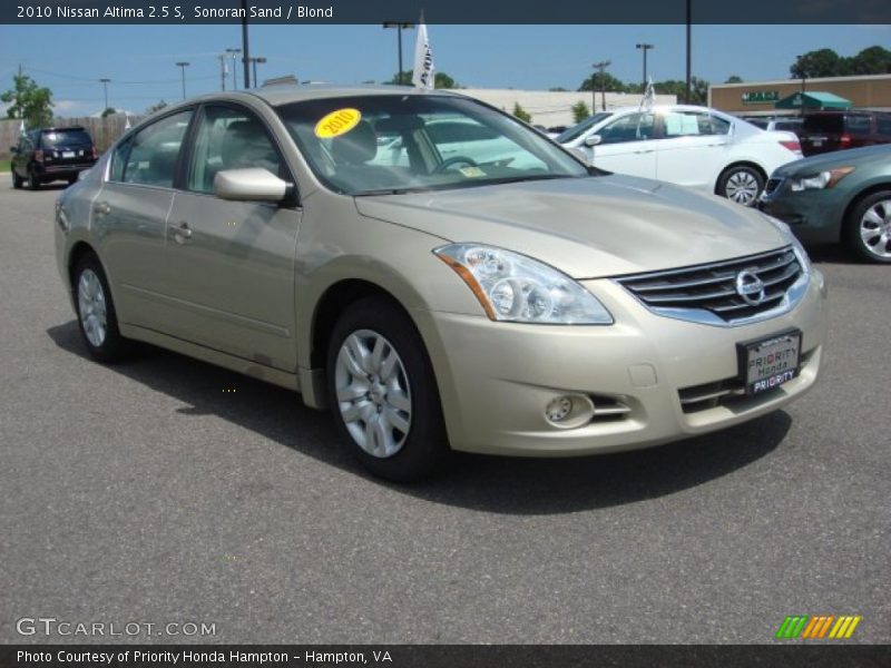 Sonoran Sand / Blond 2010 Nissan Altima 2.5 S