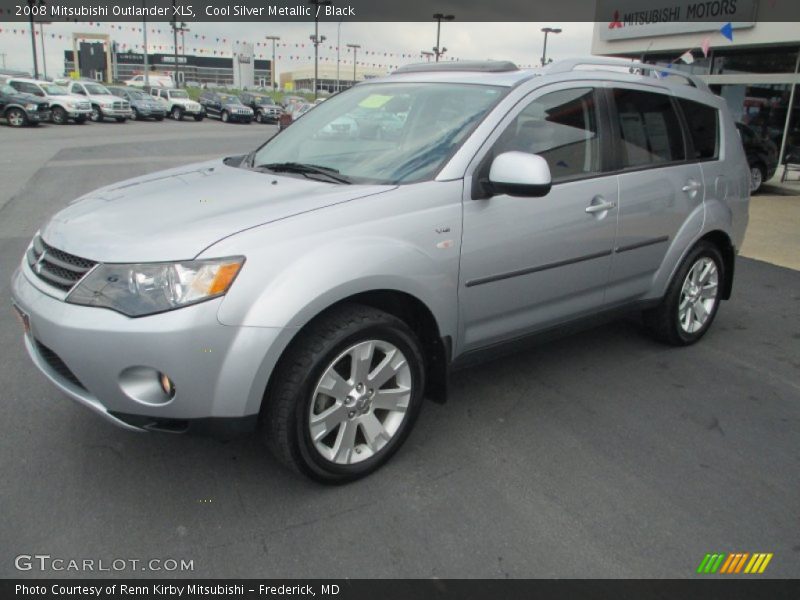 Cool Silver Metallic / Black 2008 Mitsubishi Outlander XLS