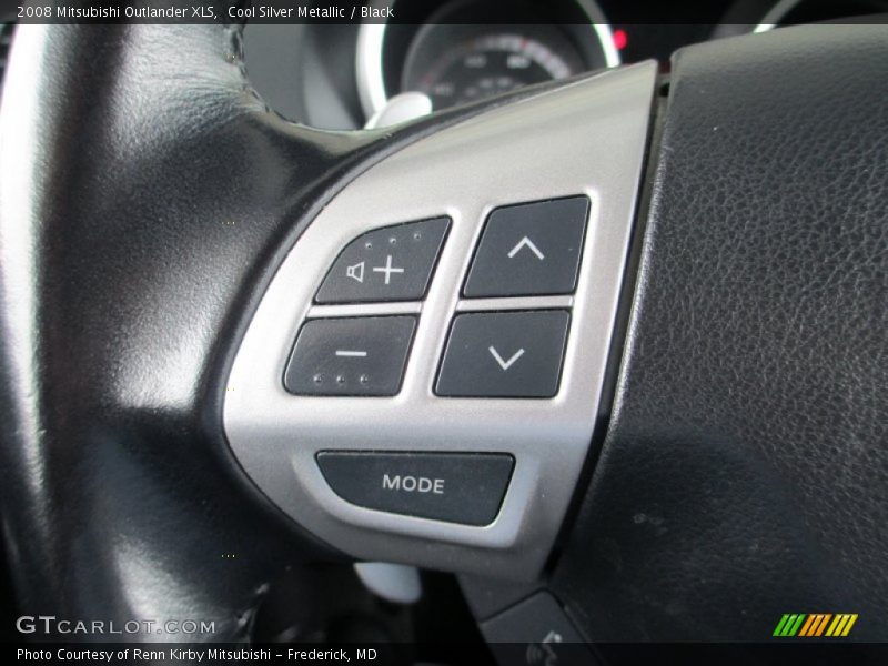 Cool Silver Metallic / Black 2008 Mitsubishi Outlander XLS