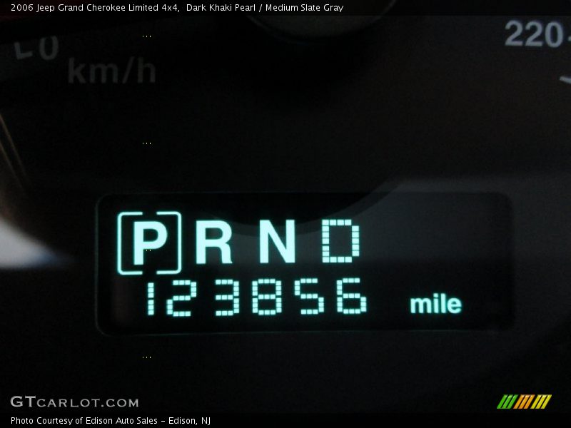 Dark Khaki Pearl / Medium Slate Gray 2006 Jeep Grand Cherokee Limited 4x4
