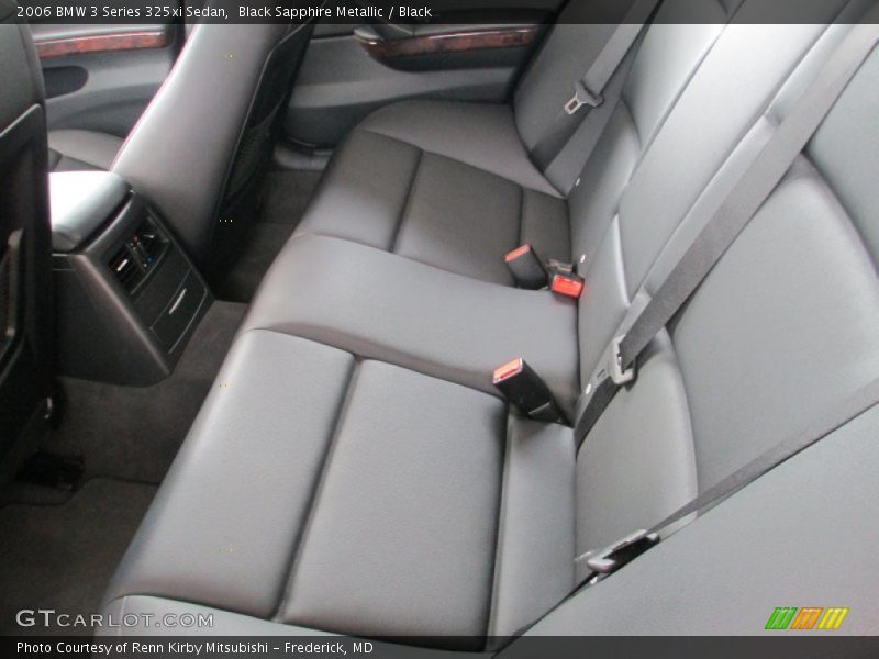 Black Sapphire Metallic / Black 2006 BMW 3 Series 325xi Sedan