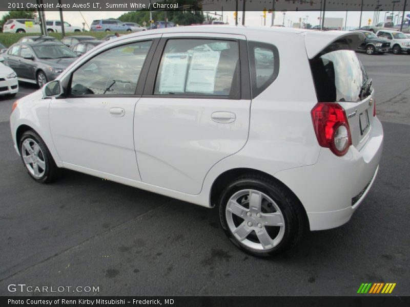 Summit White / Charcoal 2011 Chevrolet Aveo Aveo5 LT