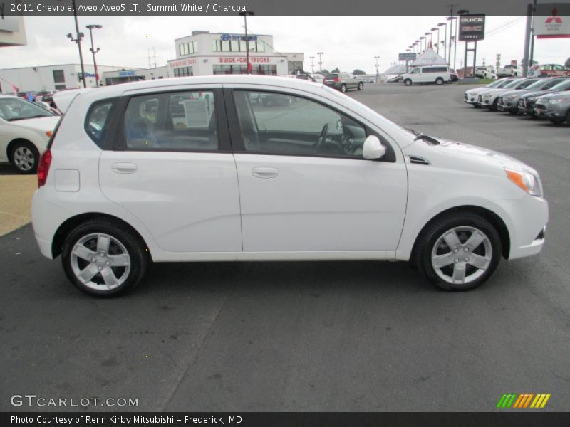 Summit White / Charcoal 2011 Chevrolet Aveo Aveo5 LT