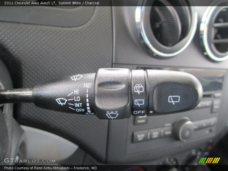 Summit White / Charcoal 2011 Chevrolet Aveo Aveo5 LT