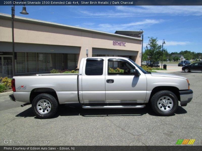 Silver Birch Metallic / Dark Charcoal 2005 Chevrolet Silverado 1500 Extended Cab 4x4