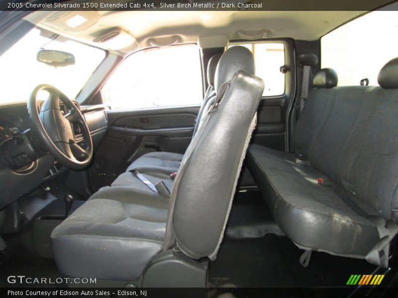Silver Birch Metallic / Dark Charcoal 2005 Chevrolet Silverado 1500 Extended Cab 4x4