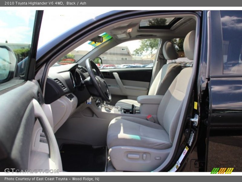 Black / Ash 2010 Toyota Highlander V6 4WD