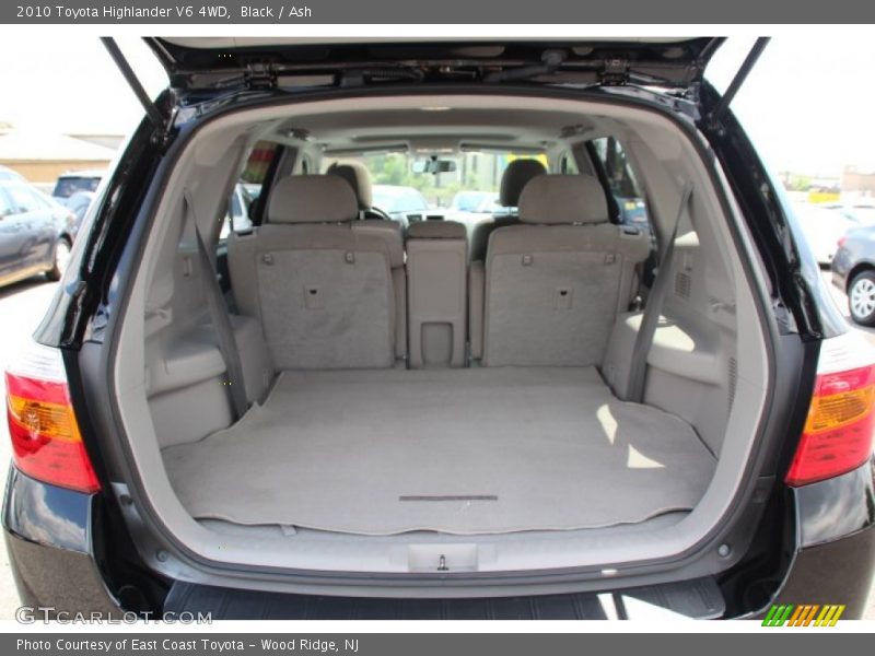 Black / Ash 2010 Toyota Highlander V6 4WD