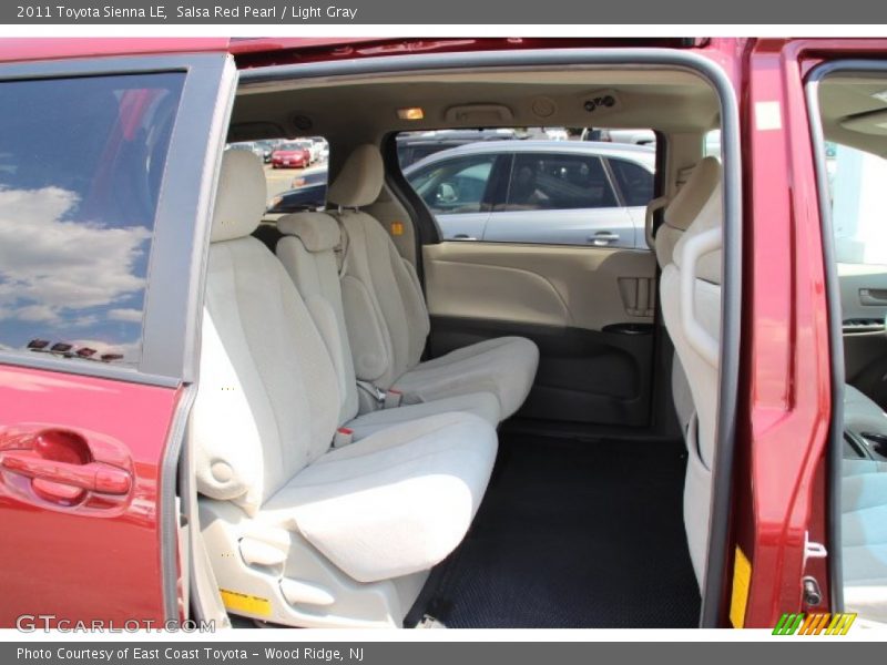 Salsa Red Pearl / Light Gray 2011 Toyota Sienna LE