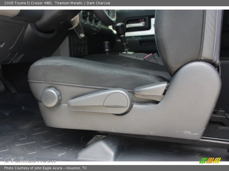 Titanium Metallic / Dark Charcoal 2008 Toyota FJ Cruiser 4WD