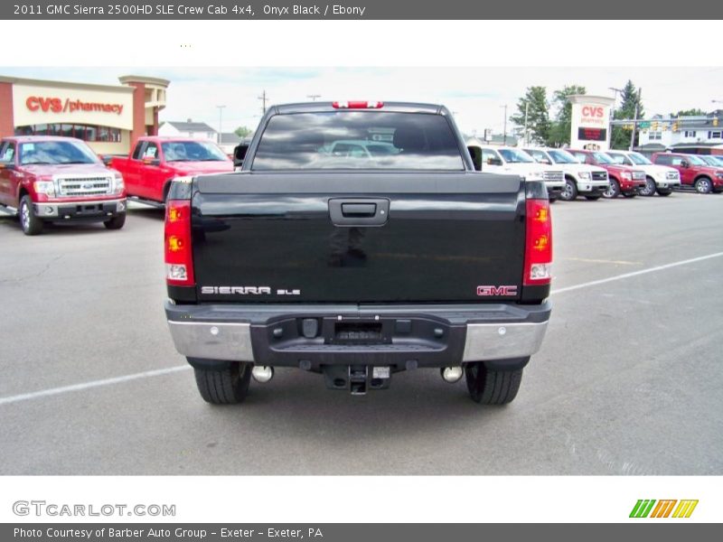 Onyx Black / Ebony 2011 GMC Sierra 2500HD SLE Crew Cab 4x4