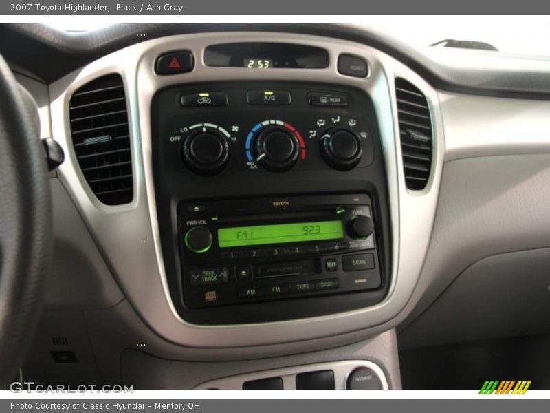 Black / Ash Gray 2007 Toyota Highlander