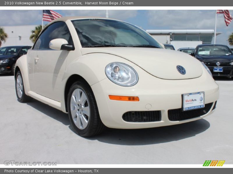 Harvest Moon Beige / Cream 2010 Volkswagen New Beetle 2.5 Convertible
