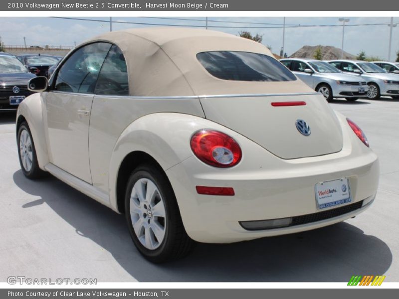 Harvest Moon Beige / Cream 2010 Volkswagen New Beetle 2.5 Convertible