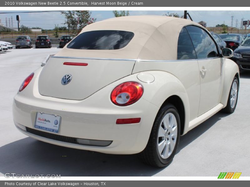 Harvest Moon Beige / Cream 2010 Volkswagen New Beetle 2.5 Convertible