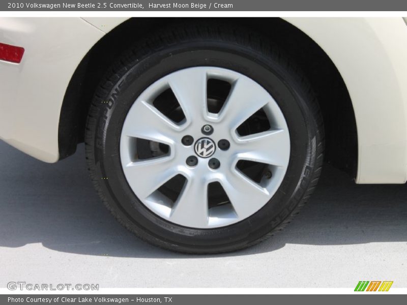Harvest Moon Beige / Cream 2010 Volkswagen New Beetle 2.5 Convertible