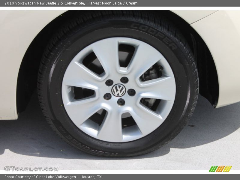 Harvest Moon Beige / Cream 2010 Volkswagen New Beetle 2.5 Convertible