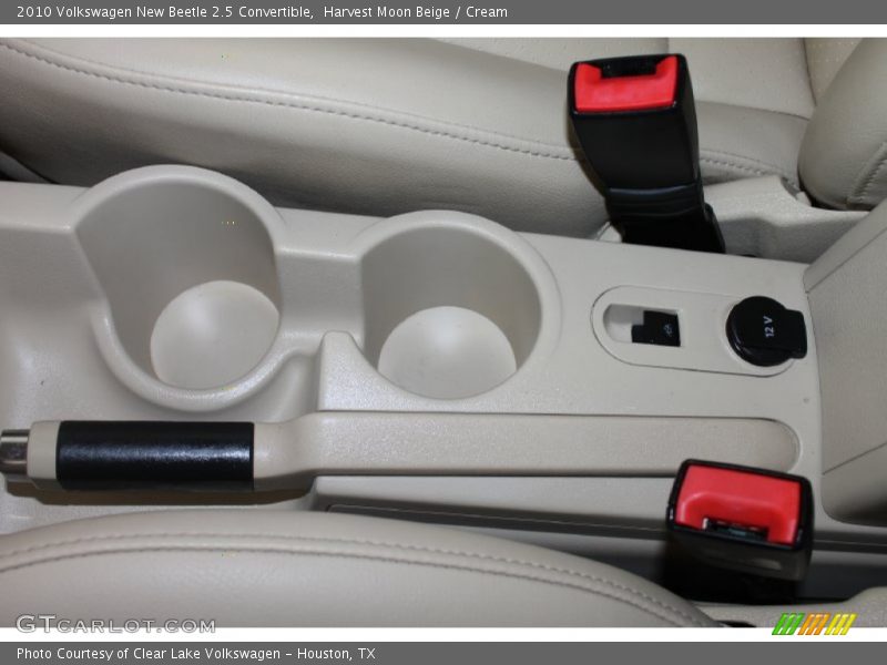 Harvest Moon Beige / Cream 2010 Volkswagen New Beetle 2.5 Convertible