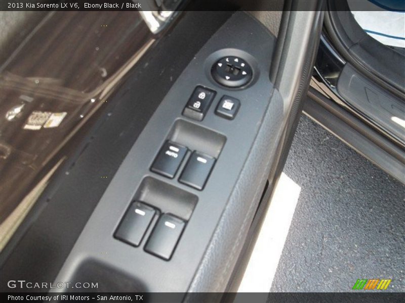 Ebony Black / Black 2013 Kia Sorento LX V6
