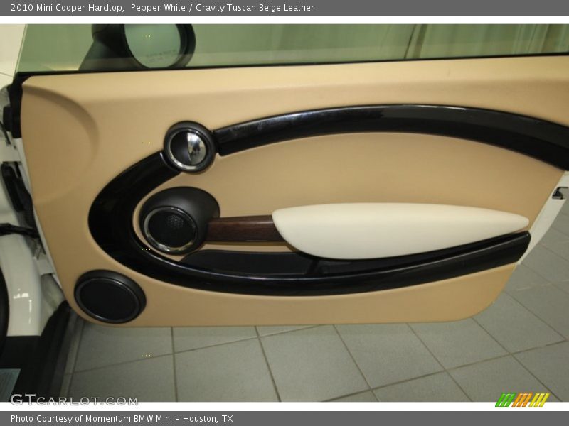 Pepper White / Gravity Tuscan Beige Leather 2010 Mini Cooper Hardtop