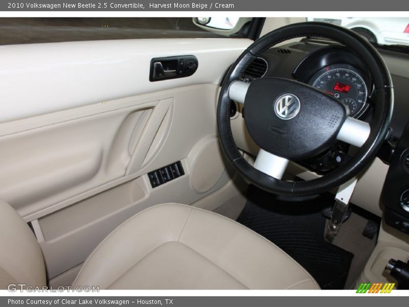 Harvest Moon Beige / Cream 2010 Volkswagen New Beetle 2.5 Convertible